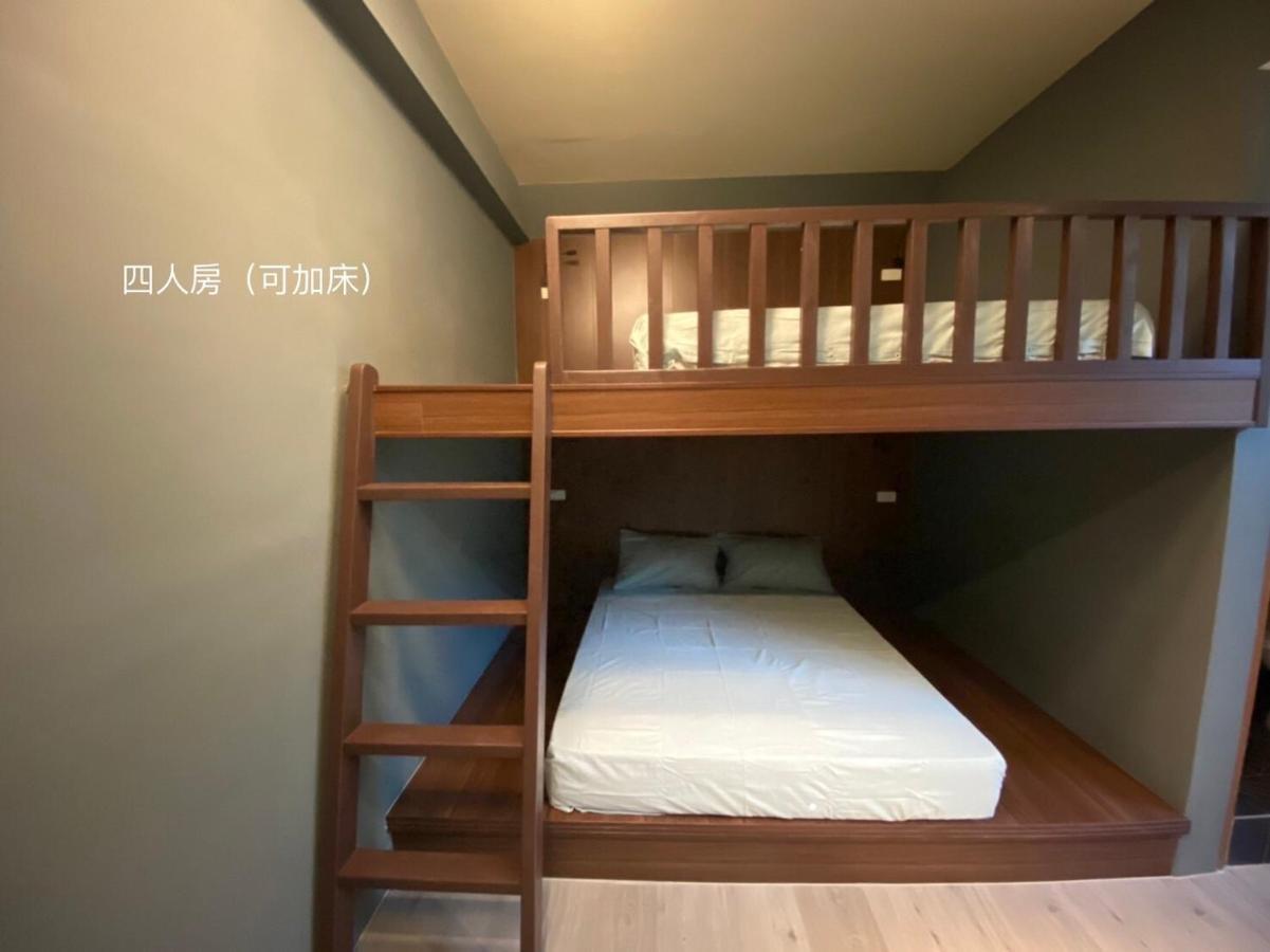 良文旅2館ryou Hotel Vintage - II Тайнан Екстериор снимка
