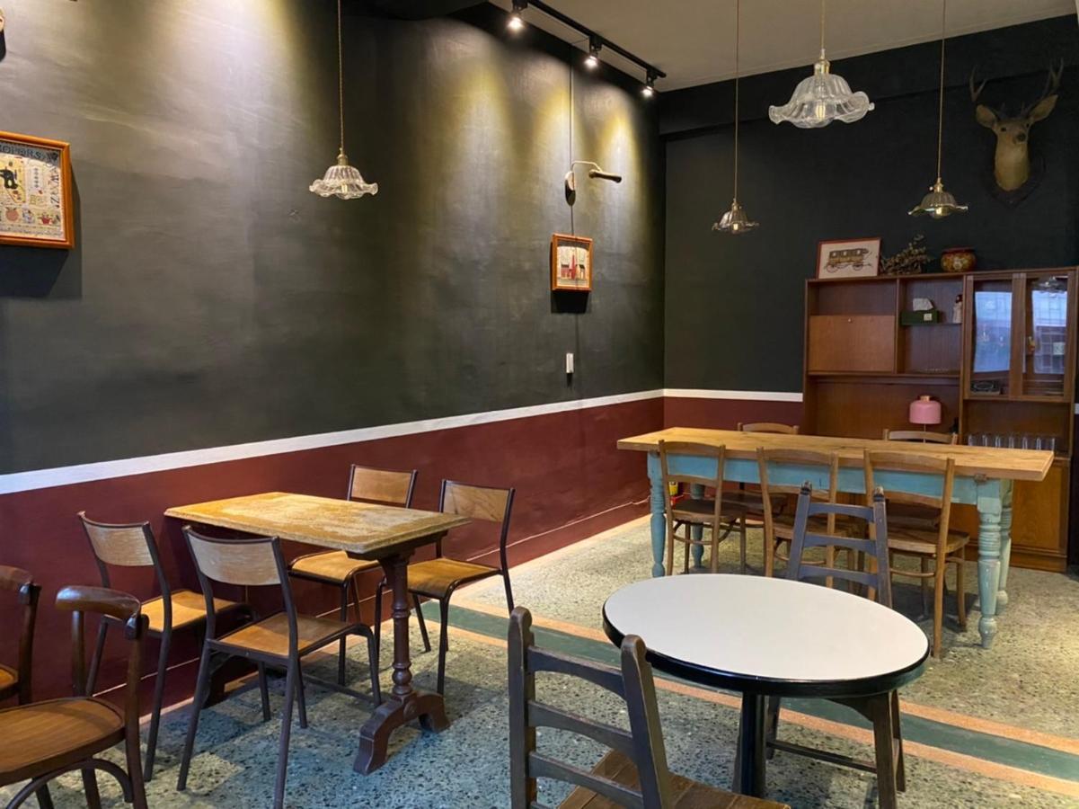 良文旅2館ryou Hotel Vintage - II Тайнан Екстериор снимка