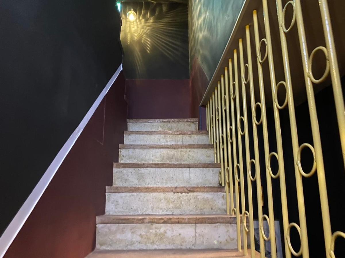 良文旅2館ryou Hotel Vintage - II Тайнан Екстериор снимка