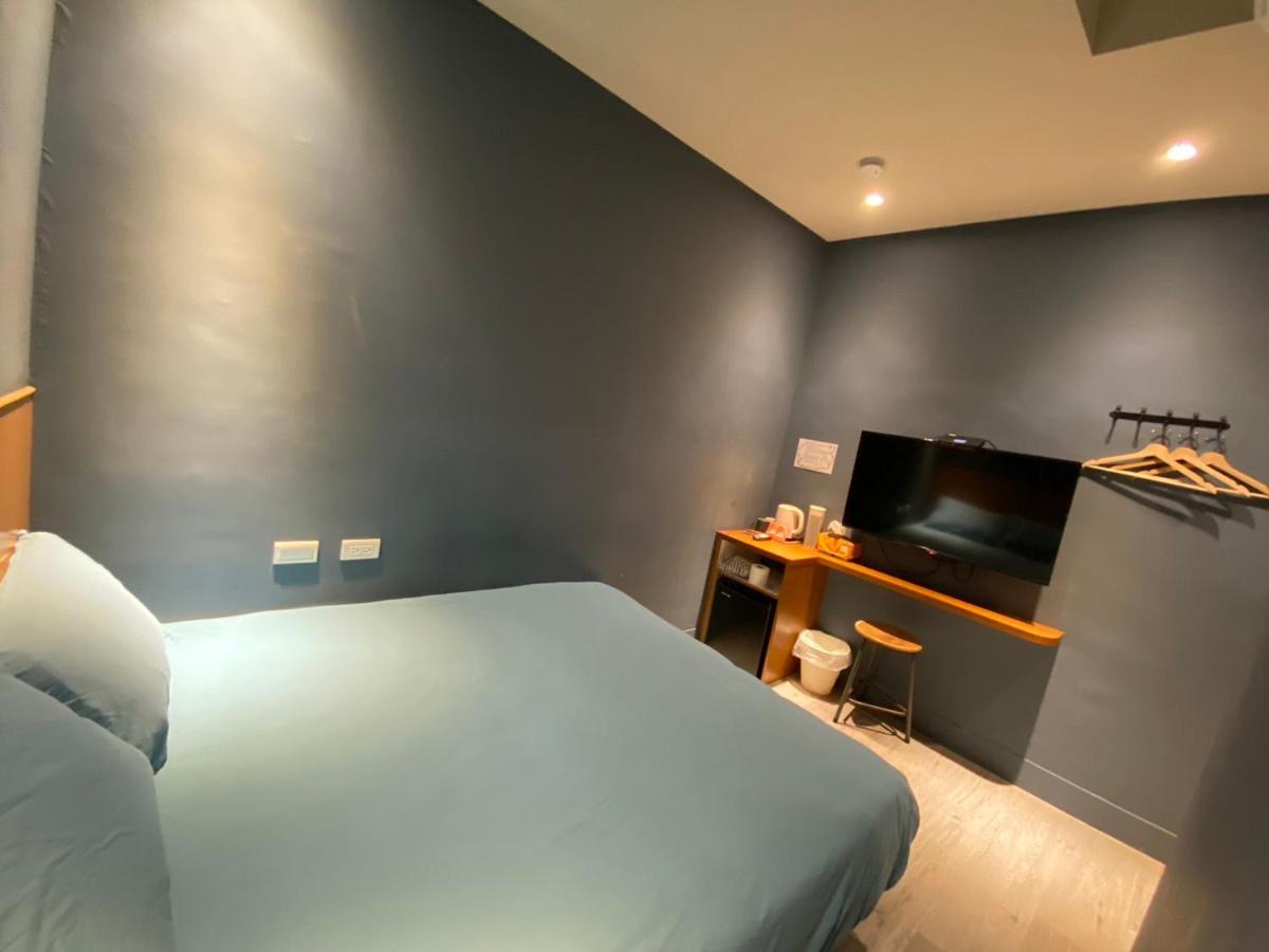良文旅2館ryou Hotel Vintage - II Тайнан Екстериор снимка